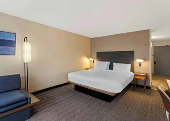 Courtyard by Marriott Chicago Southeast/Hammond hotel thumbnail 8