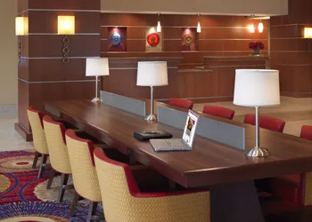 Wyndham Cleveland Airport hotel thumbnail 2