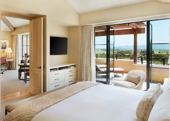 Auberge Du Soleil hotel thumbnail 5