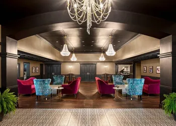 The Highlander Hotel Iowa City, an Ascend Collection Hotel hotel thumbnail 2