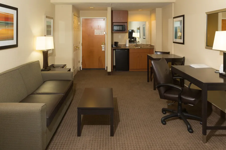 Holiday Inn Express & Suites Jacksonville Airport by IHG hotel detail image 2