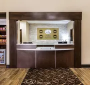 Comfort Suites Sioux Falls Mall District hotel detail image 4