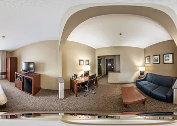 Comfort Suites Sioux Falls Mall District hotel thumbnail 7