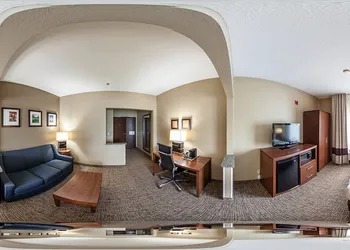 Comfort Suites Sioux Falls Mall District hotel thumbnail 8