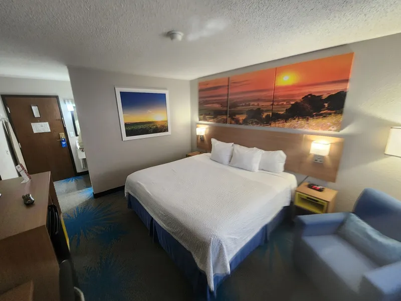 Days Inn by Wyndham Sioux Falls Airport hotel detail image 6
