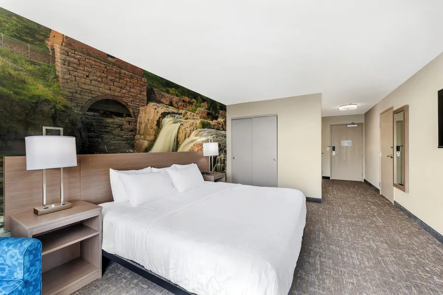 Clarion Pointe Sioux Falls Airport hotel detail image 6