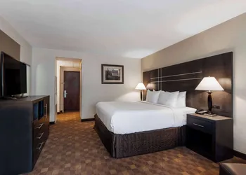 Wyndham Southbury hotel thumbnail 5