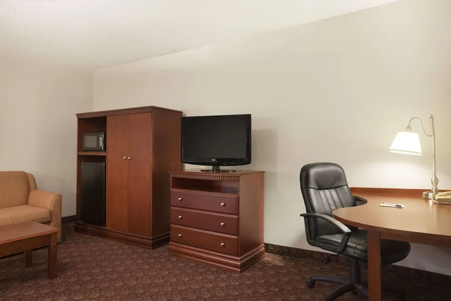 Baymont by Wyndham Sioux Falls hotel detail image 6