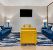 Comfort Inn & Suites Danbury-Bethel hotel detail image 3