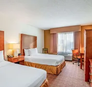 La Quinta Inn & Suites by Wyndham Danbury hotel detail image 3