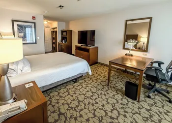 Hilton Garden Inn Gilroy hotel thumbnail 6