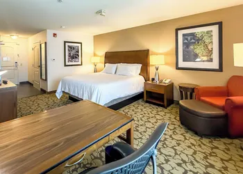 Hilton Garden Inn Gilroy hotel thumbnail 7
