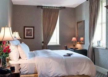 Nicollet Island Inn hotel thumbnail 7