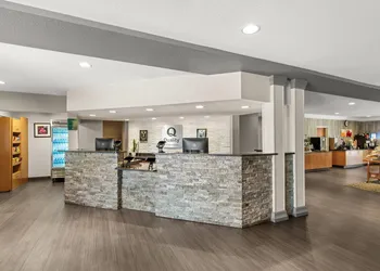 Garner Hotel Denver Airport Area by IHG hotel thumbnail 3
