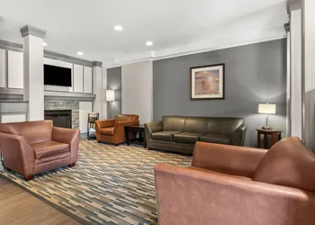 Quality Inn & Suites Denver International Airport hotel thumbnail 4