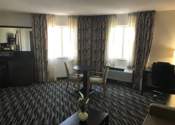 Quality Inn & Suites Denver International Airport hotel thumbnail 8