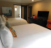 Wave Street Inn hotel detail image 7