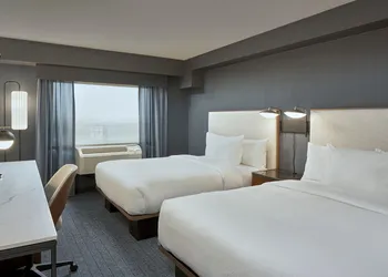 Courtyard by Marriott Regina Downtown hotel thumbnail 3