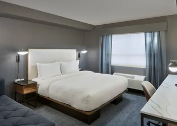 Courtyard by Marriott Regina Downtown hotel thumbnail 4