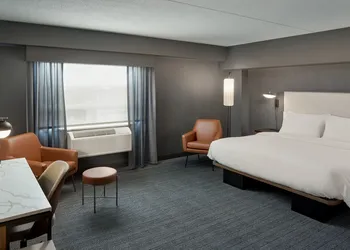Courtyard by Marriott Regina Downtown hotel thumbnail 7