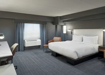 Courtyard by Marriott Regina Downtown hotel thumbnail 8