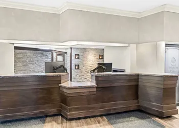 Best Western Plus Mariposa Inn & Conference Centre hotel thumbnail 3