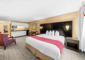 Best Western Plus Mariposa Inn & Conference Centre hotel thumbnail 5