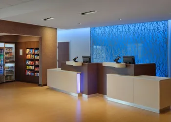Fairfield Inn & Suites by Marriott Columbus Airport hotel thumbnail 2