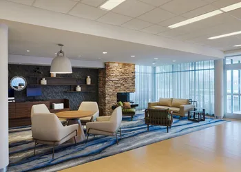 Fairfield Inn & Suites by Marriott Columbus Airport hotel thumbnail 3