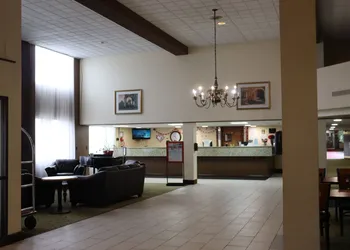 Clarion Hotel & Conference Center Lansing West hotel thumbnail 5