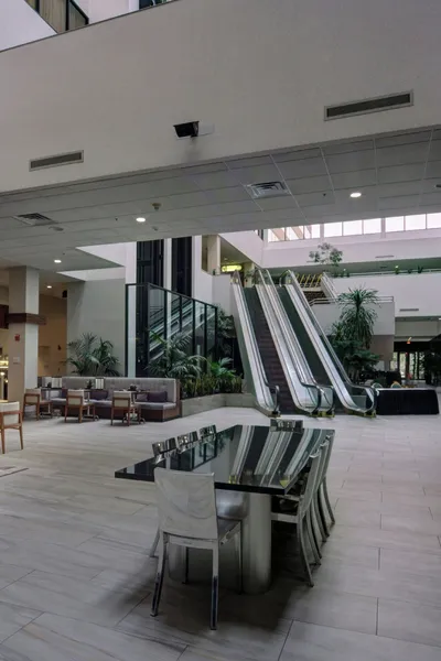 Marriott East Lansing at University Place hotel detail image 2