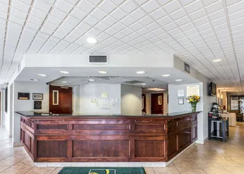 Quality Inn University hotel thumbnail 2
