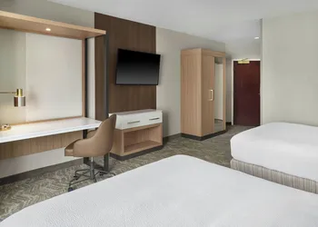 SpringHill Suites by Marriott Lansing hotel thumbnail 6