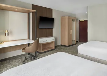 SpringHill Suites by Marriott Lansing hotel thumbnail 6