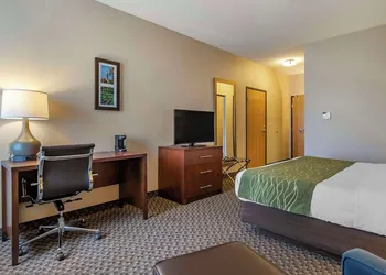 Comfort Inn Charlotte hotel thumbnail 7