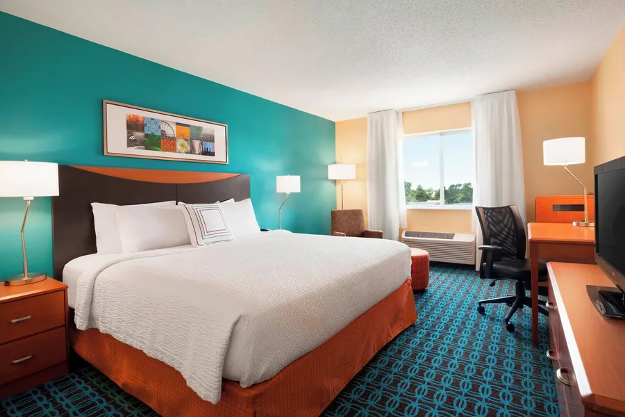 Fairfield Inn & Suites Lansing West hotel detail image 6