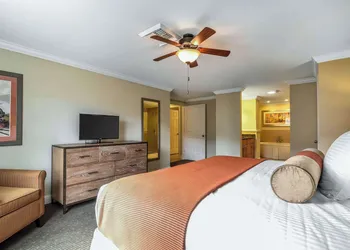 Bluegreen Vacations South Mountain, an Ascend Collection Resort hotel thumbnail 5