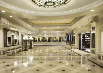 Circus Circus Reno – A Caesars Rewards Destination hotel thumbnail 2