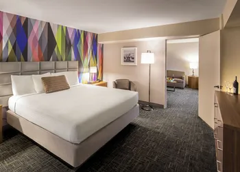 Circus Circus Reno – A Caesars Rewards Destination hotel thumbnail 5