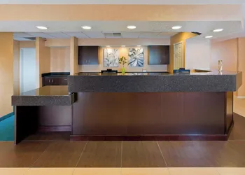 Residence Inn By Marriott Peoria hotel thumbnail 2
