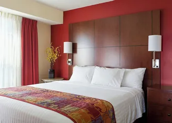 Residence Inn By Marriott Peoria hotel thumbnail 6