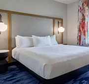 Fairfield Inn & Suites by Marriott Burlington hotel detail image 4