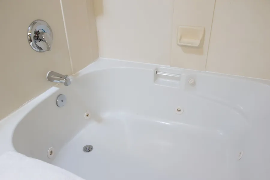 Holiday Inn Express & Suites Burlington by IHG hotel detail image 2