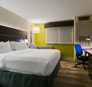 Holiday Inn Express & Suites Burlington by IHG hotel detail image 4