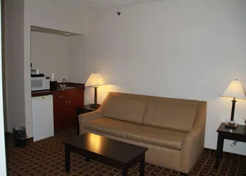 SureStay Plus Hotel by Best Western Coralville Iowa City hotel thumbnail 6
