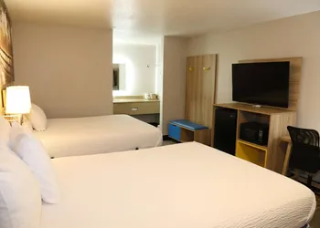 Days Inn by Wyndham Monroe LA hotel thumbnail 8