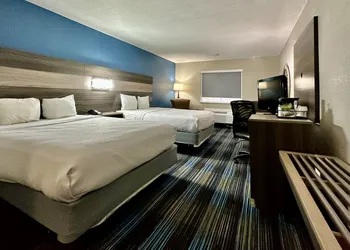Baymont by Wyndham Kansas City KU Medical Center hotel thumbnail 6