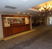 Piccadilly Inn Airport hotel detail image 3