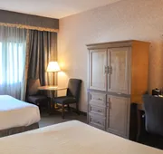 Piccadilly Inn Airport hotel detail image 4