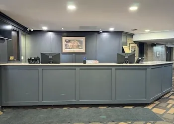 Slave Lake Inn & Conference Centre hotel thumbnail 2